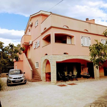 Apartments Ivanka G Malinska Esterno foto