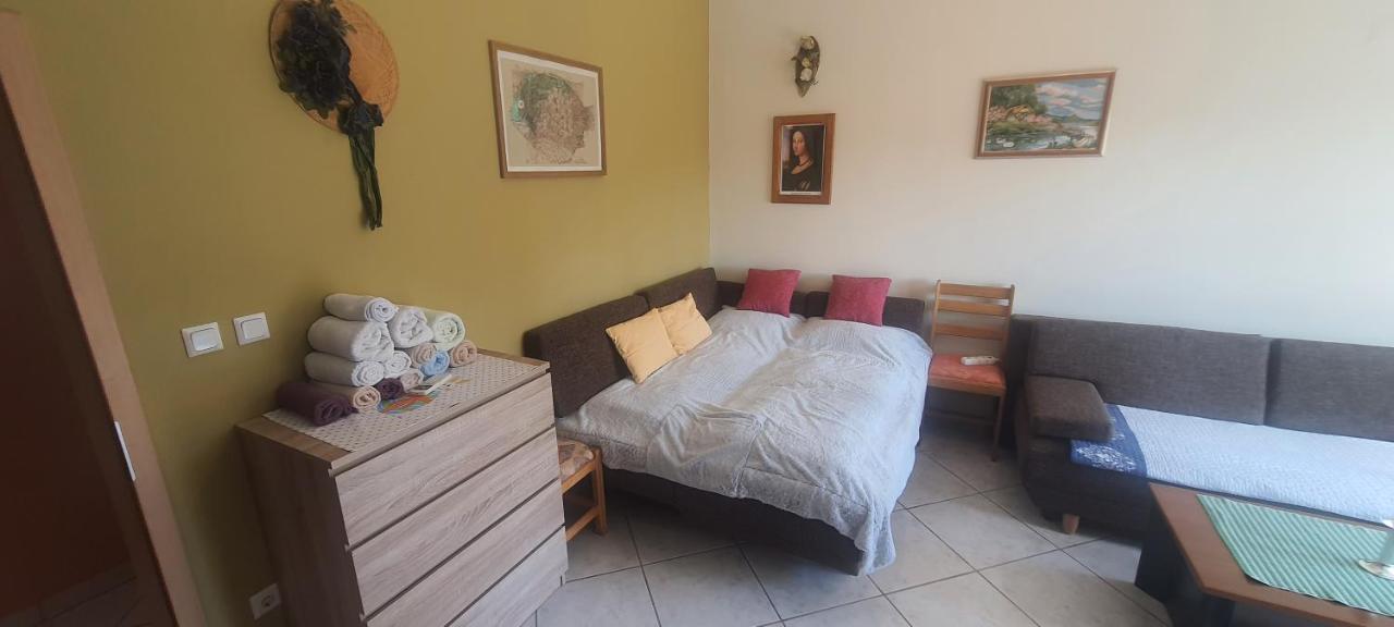 Apartments Ivanka G Malinska Esterno foto