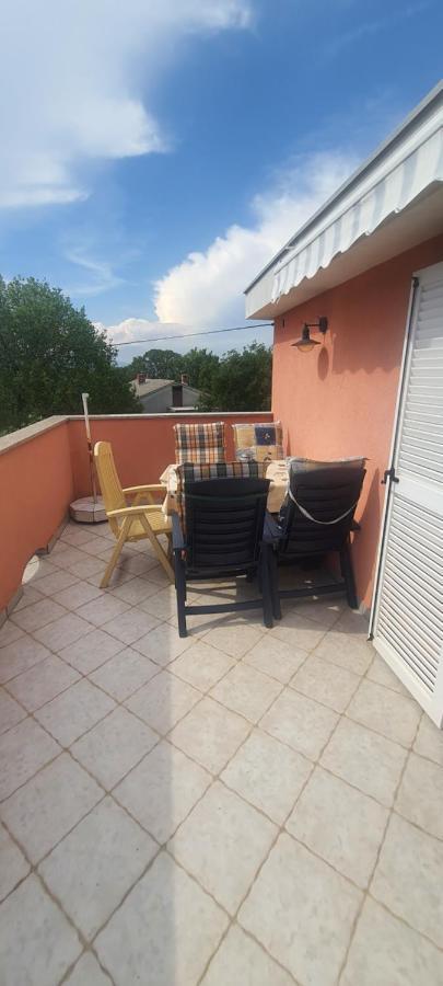Apartments Ivanka G Malinska Esterno foto