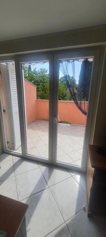 Apartments Ivanka G Malinska Esterno foto